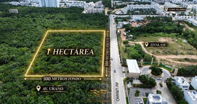 Terreno AV URANO CERCA DE ZIVALAM