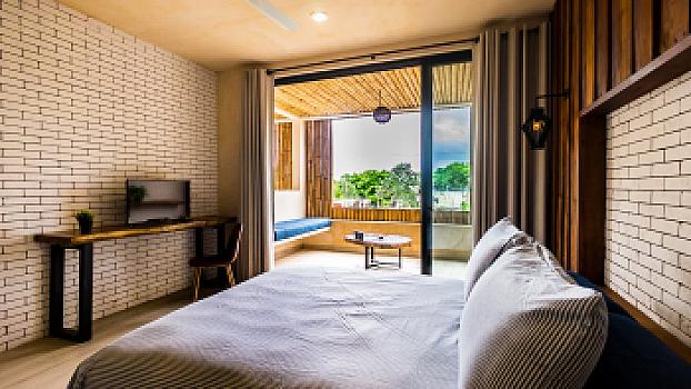 Edificio de 12 unidades con rooftop y vista al mar en Playa del Carmen
