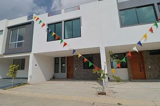 Real de Valdepeñas II, Zapopan, 3 recámaras , 2.5 baños