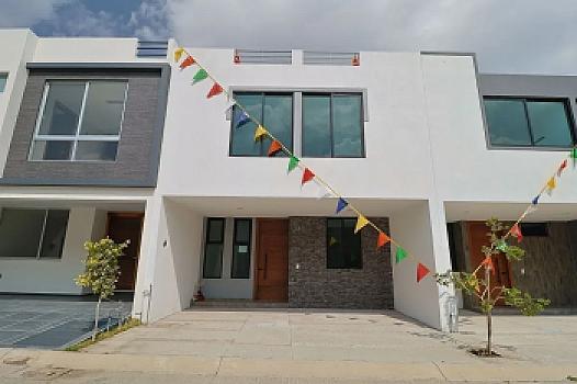 Real de Valdepeñas II, Zapopan, 3 recámaras , 2.5 baños