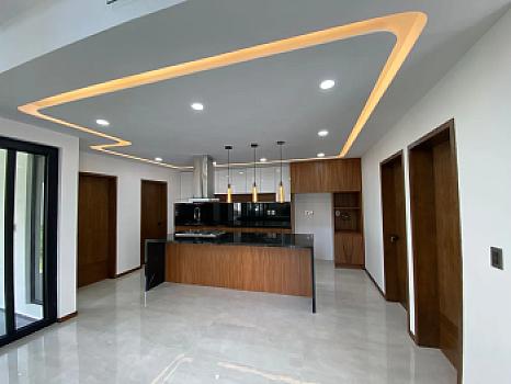 Los Robles, Zapopan, casa con 3 recámaras y 4 baños.