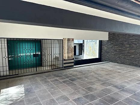 Residencia en Bugambilias con Alberca