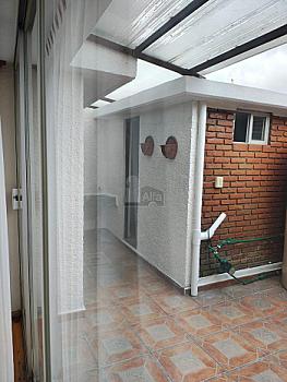 Casa en condominio en rent en San Felipe Tlalmimilolpan, Toluca de Lerdo, México
